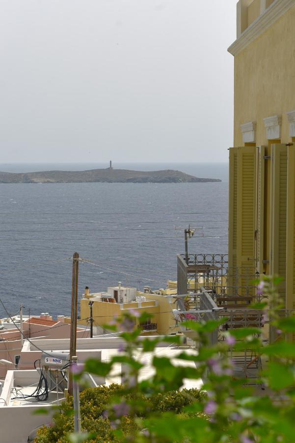Syrene Luxury Suites Ermoupoli Exterior photo
